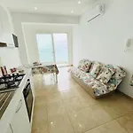 Infinity Sea Balcony 아파트 *