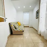 아파트 Infinity Sea Balcony 체팔루